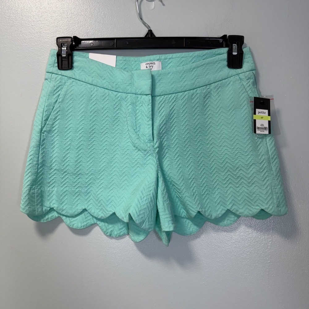 Crown & Ivy Petite Scalloped Hem Mint Cielo Paradise Shorts 4P New